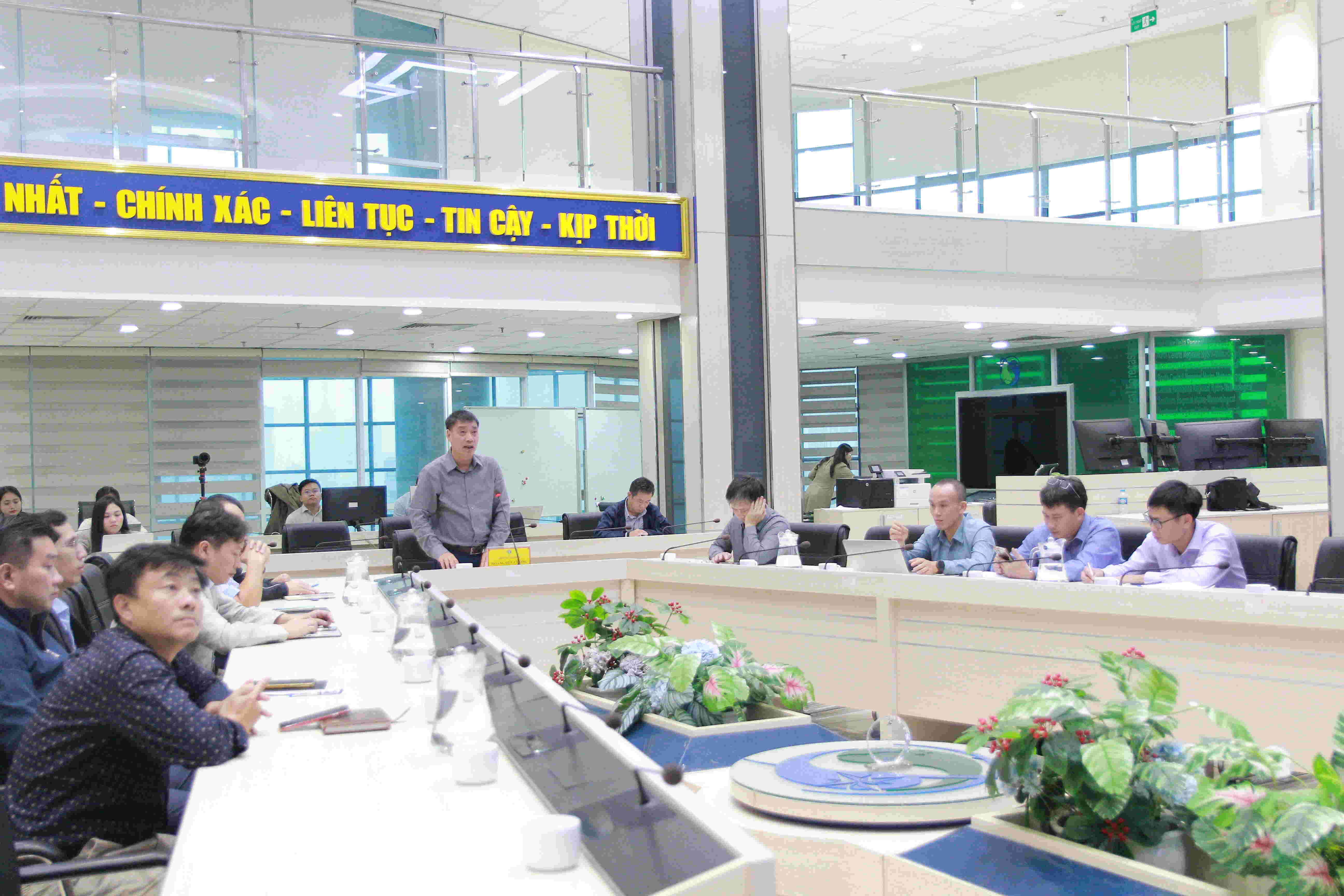 Cục Khí tượng Thủy văn họp thảo luận trực tuyến về tình hình mưa, lũ giữa tháng 11