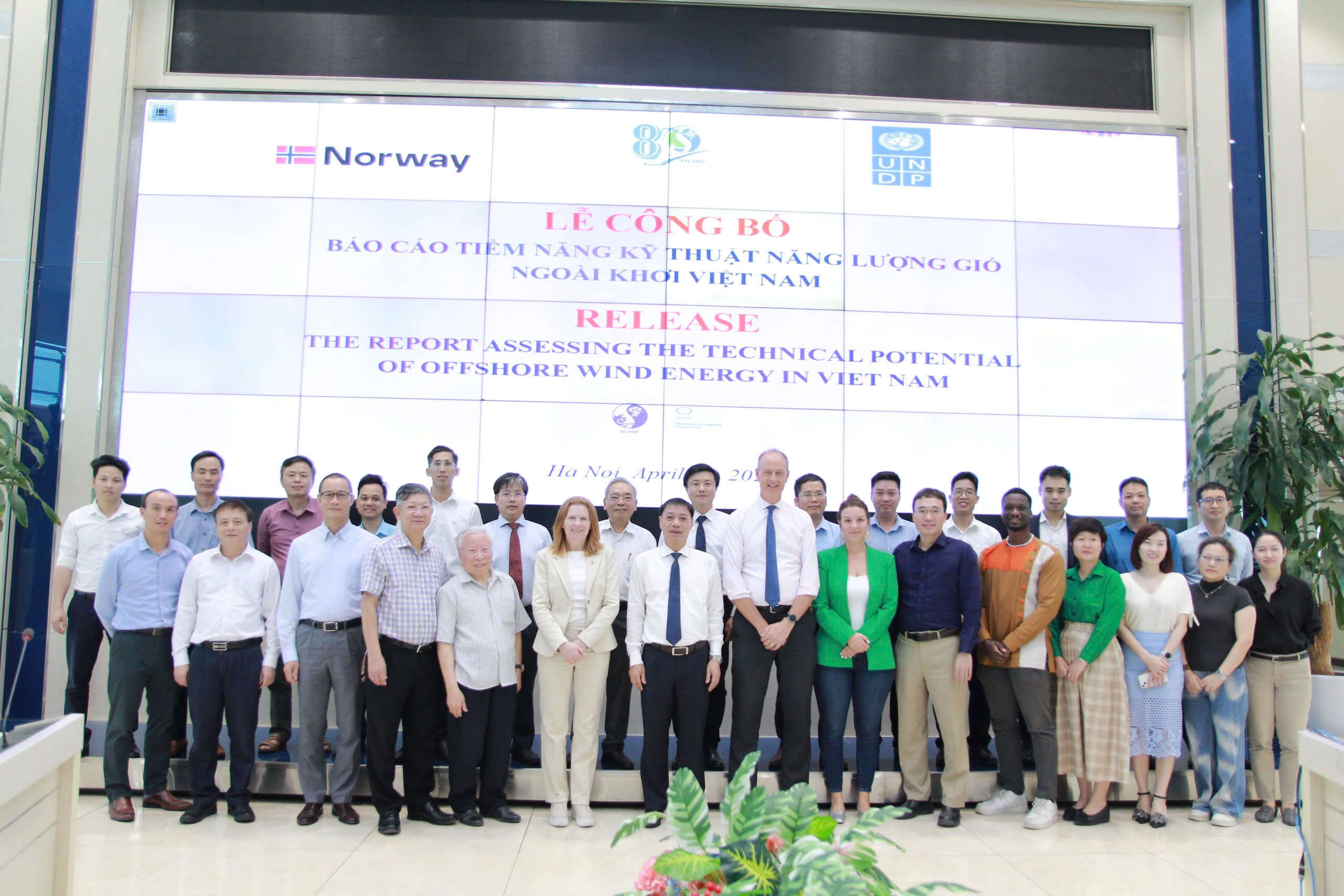 Lễ Công bố báo cáo tiềm năng kỹ thuật năng lượng gió ngoài khơi Việt Nam