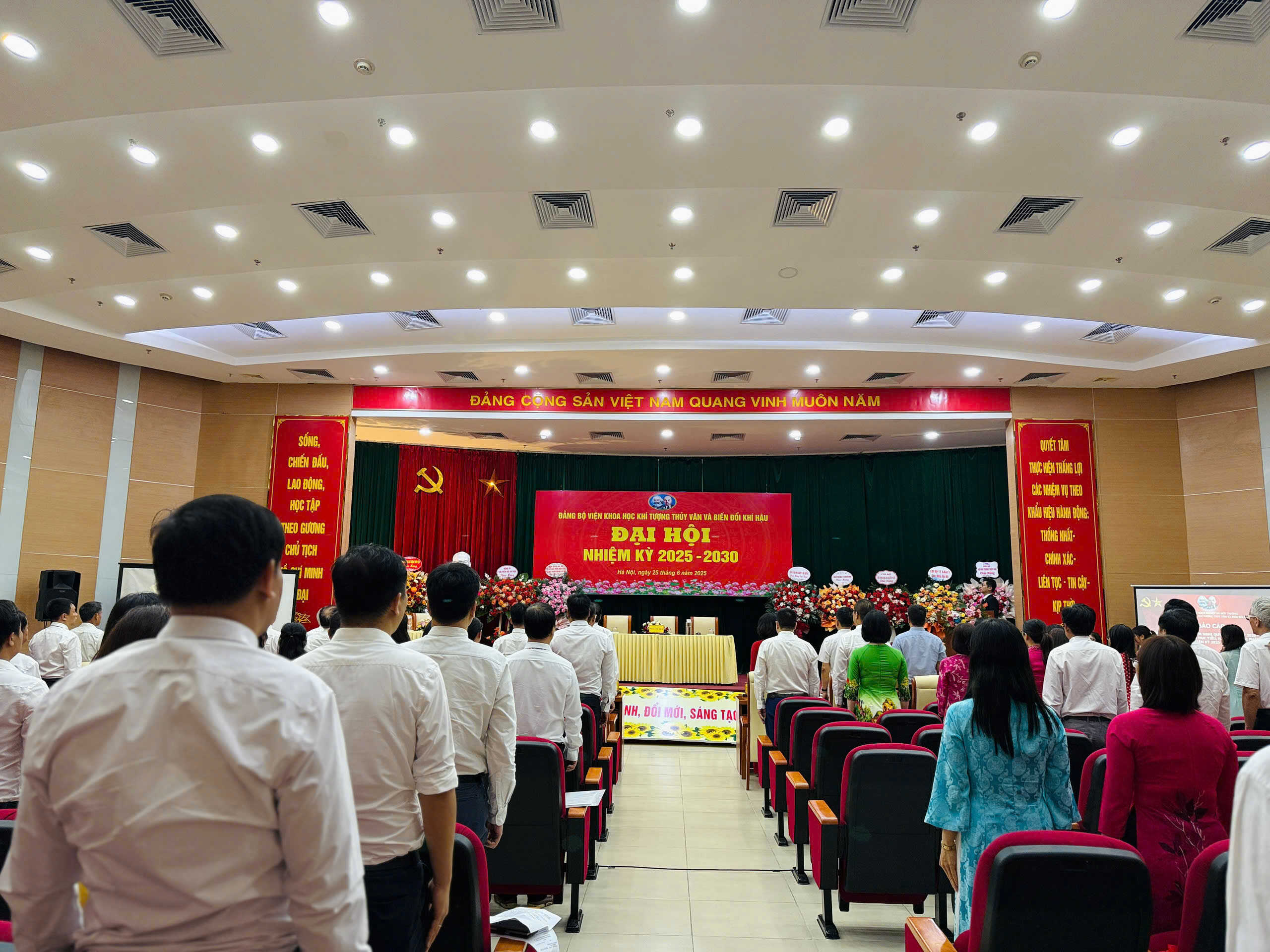 Đại hội Đảng bộ Viện Khoa học Khí tượng Thủy văn và Biến đổi Khí hậu nhiệm kỳ 2025–2030