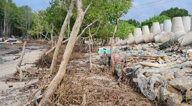 Cà Mau tăng cường ứng phó thiên tai, sạt lở bờ biển và sông ngòi