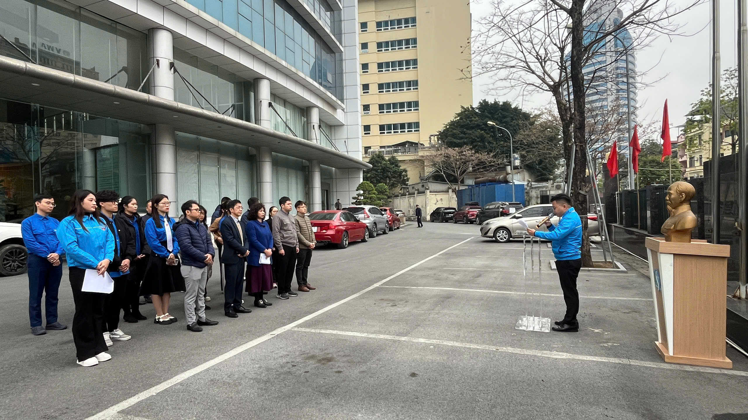 Đoàn Thanh niên Cục KTTV tổ chức lễ chào cờ tuyên truyền kết quả Đại hội XIV của Đảng, kỷ niệm 96 năm Ngày thành lập Đảng Cộng sản Việt Nam (03/2/1930 - 03/2/2026) và chào Xuân Bính Ngọ