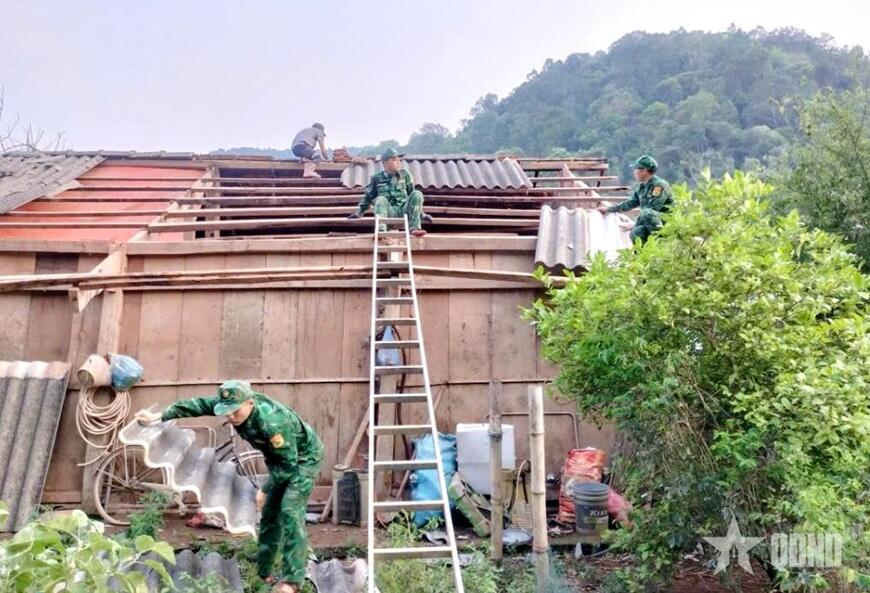 Các đơn vị Quân đội chủ động ứng phó dông, lốc, sét, mưa đá