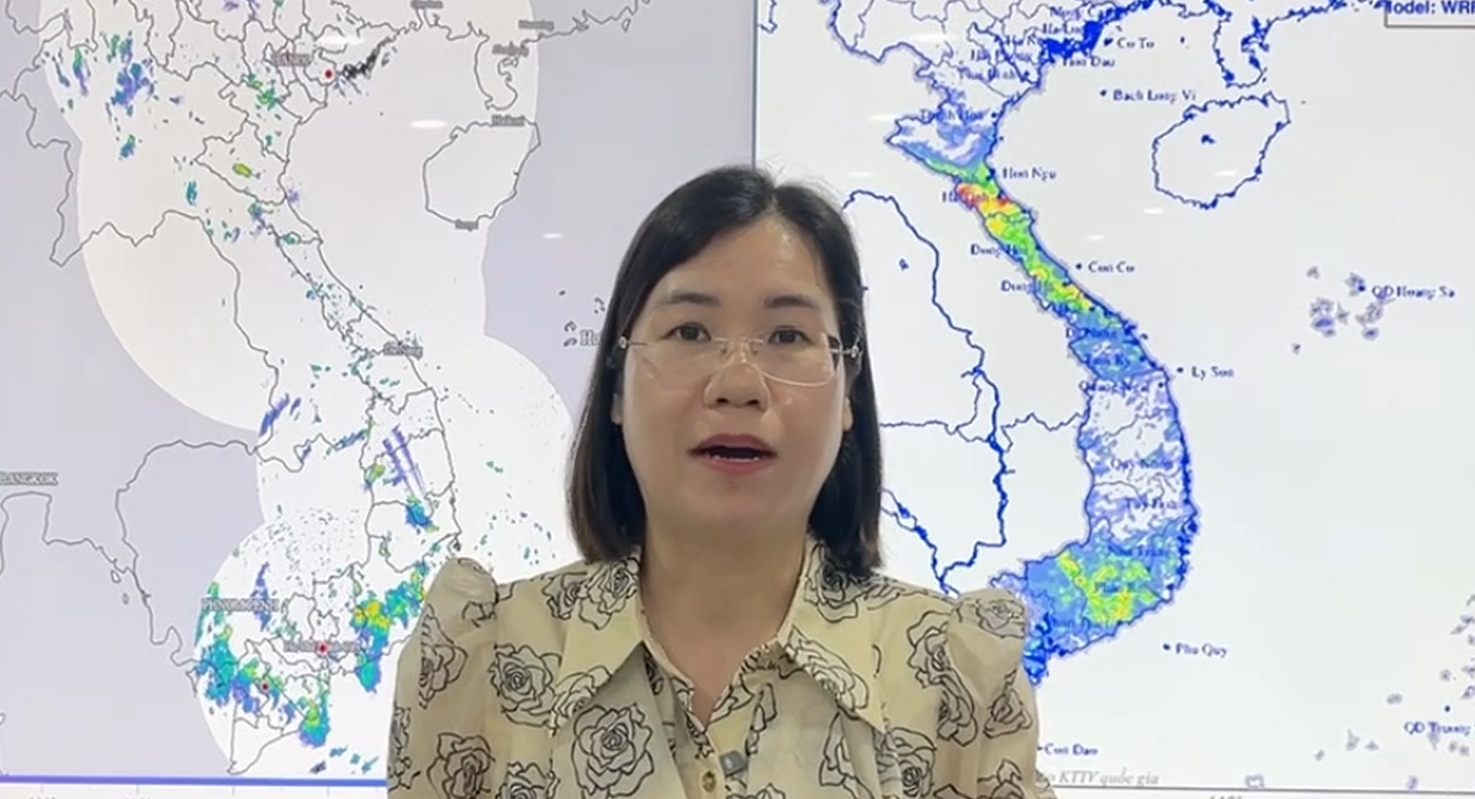 Miền Bắc hửng nắng, miền Trung và miền Nam có mưa
