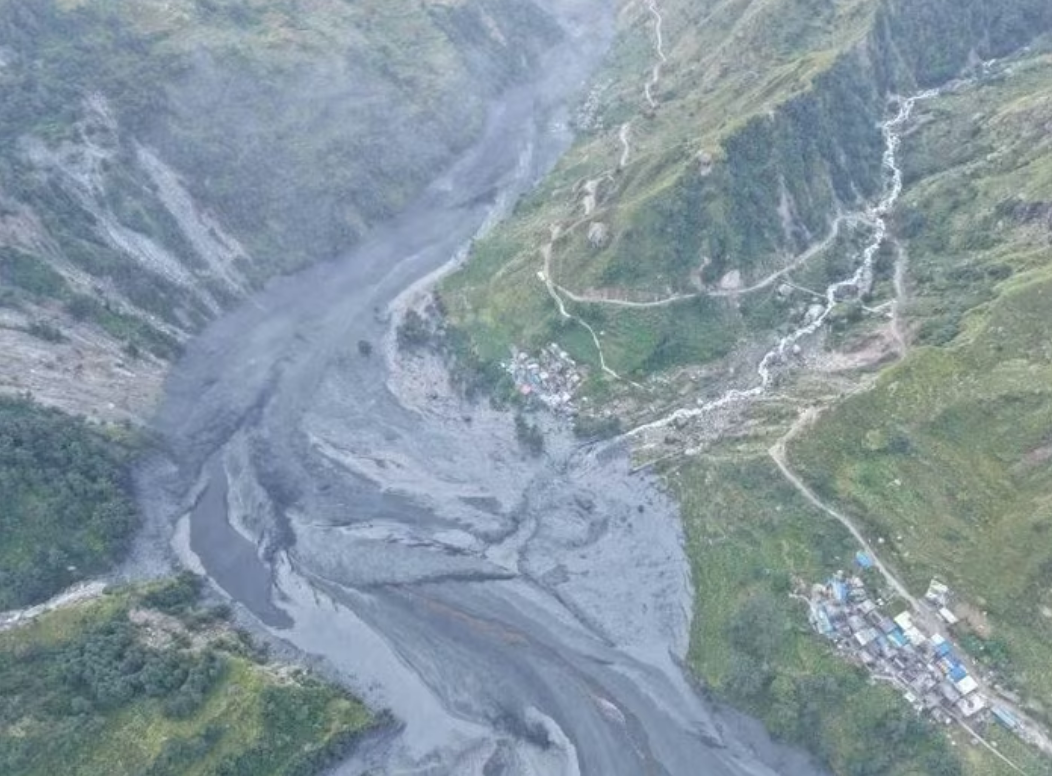 Nepal: Lũ quét tàn phá hàng chục ngôi nhà, 5 người vẫn mất tích