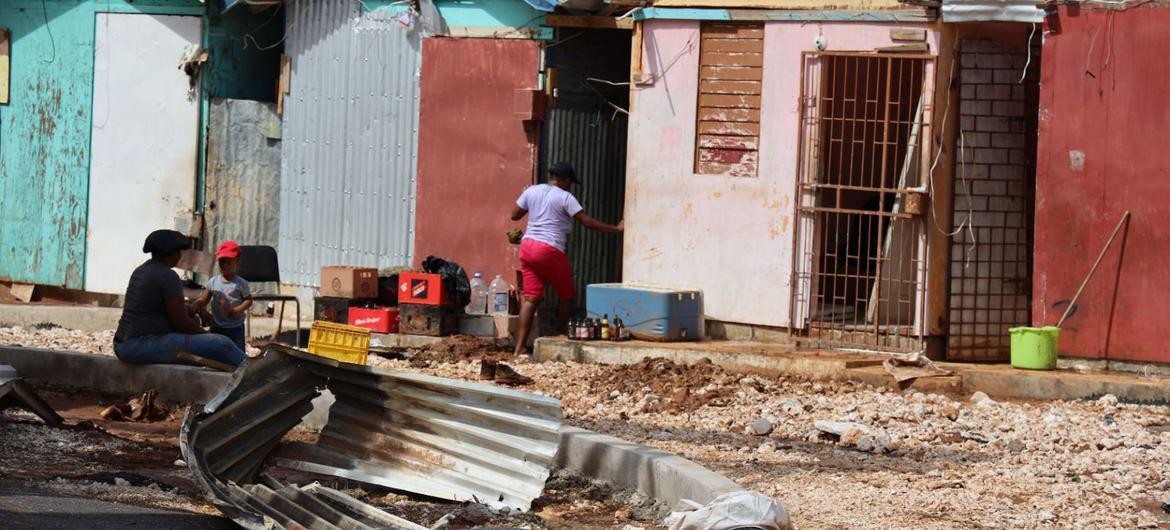 Các quốc gia Caribe nhận được hỗ trợ cứu hộ sau sự tàn phá của cơn bão Melissa