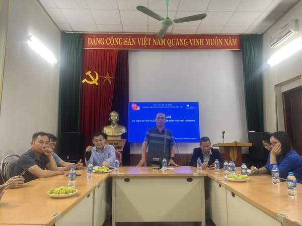 Tọa đàm 