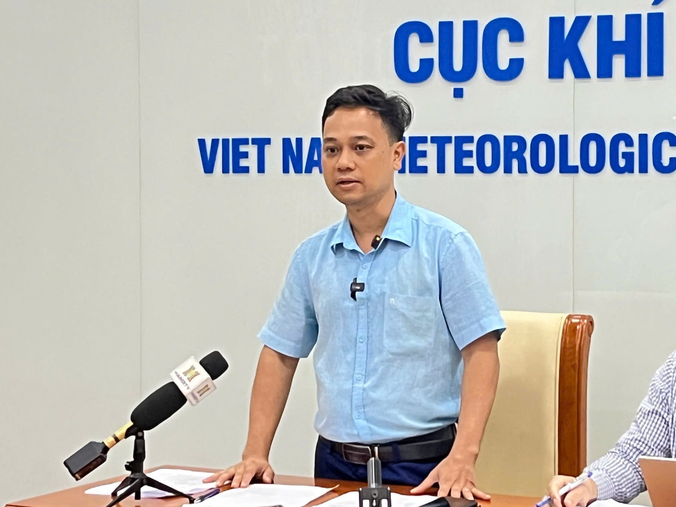 Cảnh báo ngập lụt thành phố Hà Nội