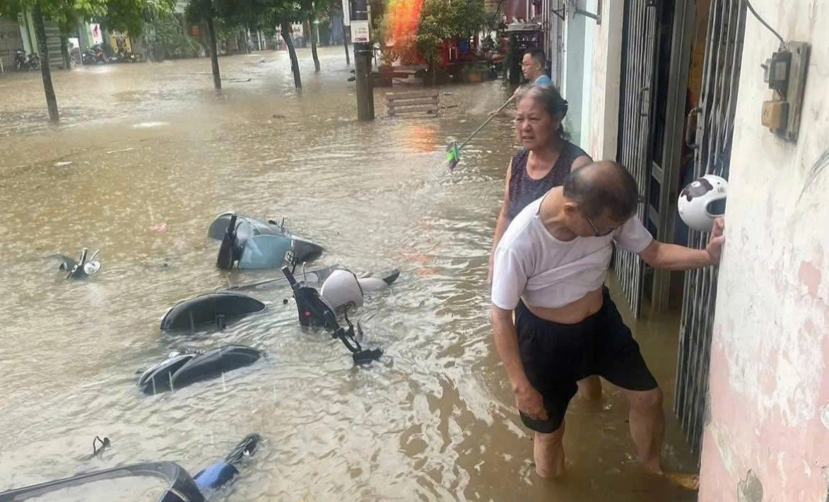 Lào Cai chủ động ứng phó với mua lớn, ngập lụt, lũ quét, sạt lở đất trên địa bàn tỉnh từ ngày 09/9 đến đêm ngày 10/9/2025