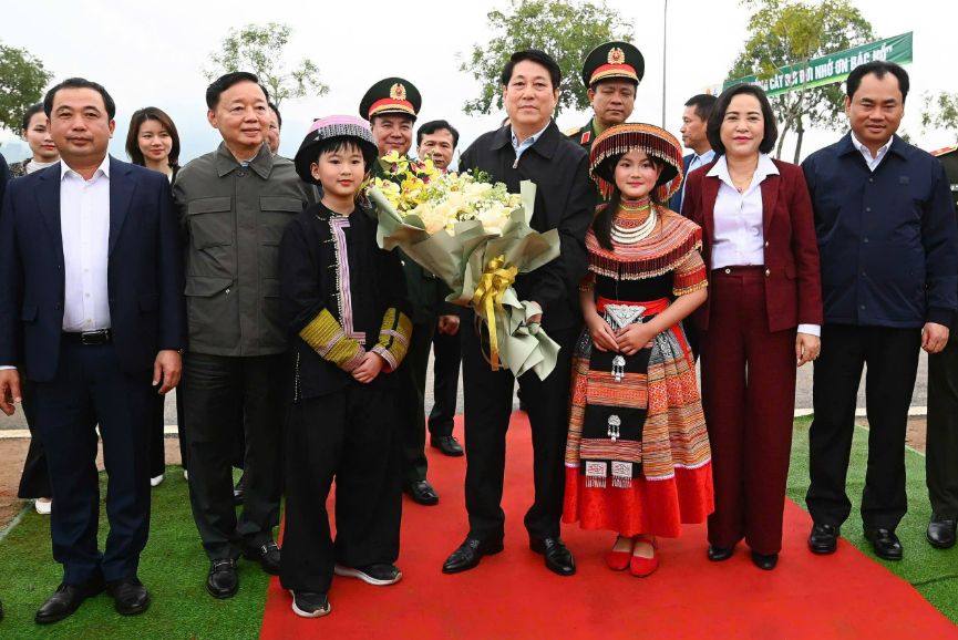 Lễ phát động “Tết trồng cây đời đời nhớ ơn Bác Hồ” Xuân Bính Ngọ 2026 tại tỉnh Lào Cai