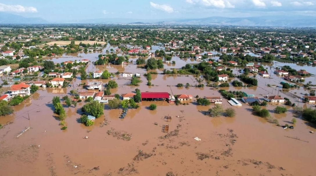 Năm 2026 có thể ít bão nhưng thiên tai khó lường