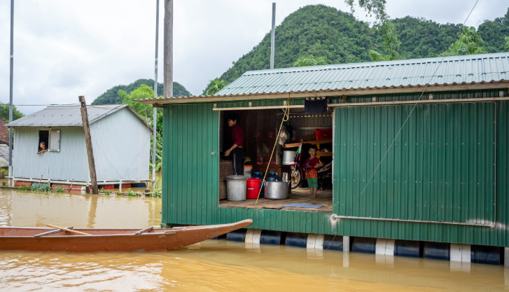 Nhà nổi – giải pháp giúp người và tài sản đều an toàn giữa mùa mưa lũ