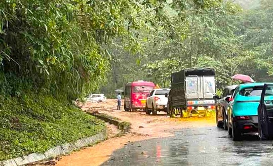 Nguy cơ mưa lớn liên tiếp gây sạt lở, Cục Đường bộ ban hành công điện khẩn