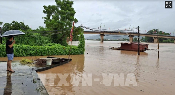 Bộ Nông nghiệp và Môi trường chỉ đạo đảm bảo an toàn hệ thống đê điều ứng phó lũ
