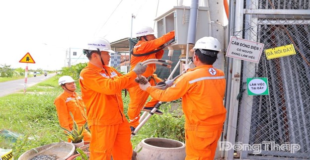 Ngành điện lực Đồng Tháp chủ động giữ dòng điện ổn định và an toàn trong mùa mưa bão